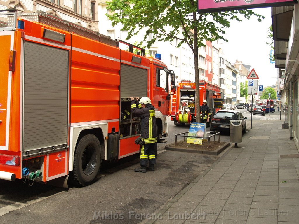 Dachstuhlbrand Belgisches Viertel Maastricherstr P100.JPG